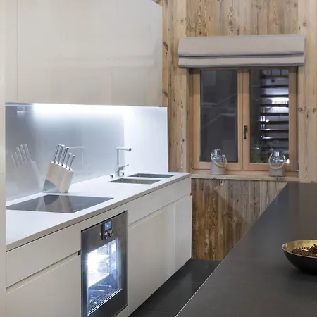 Apartment 5br Cozy In Val De Bagnes - What'app - 0039-344-544-4174 - For Reservations! *